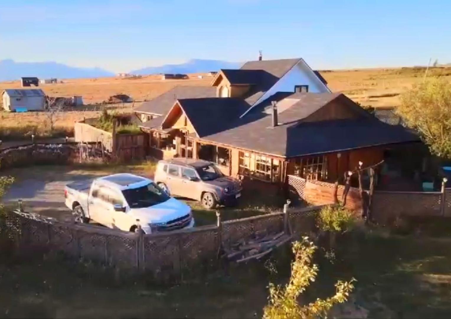 Cabanas Y Casa Kauken Пуерто Наталес Екстериор снимка